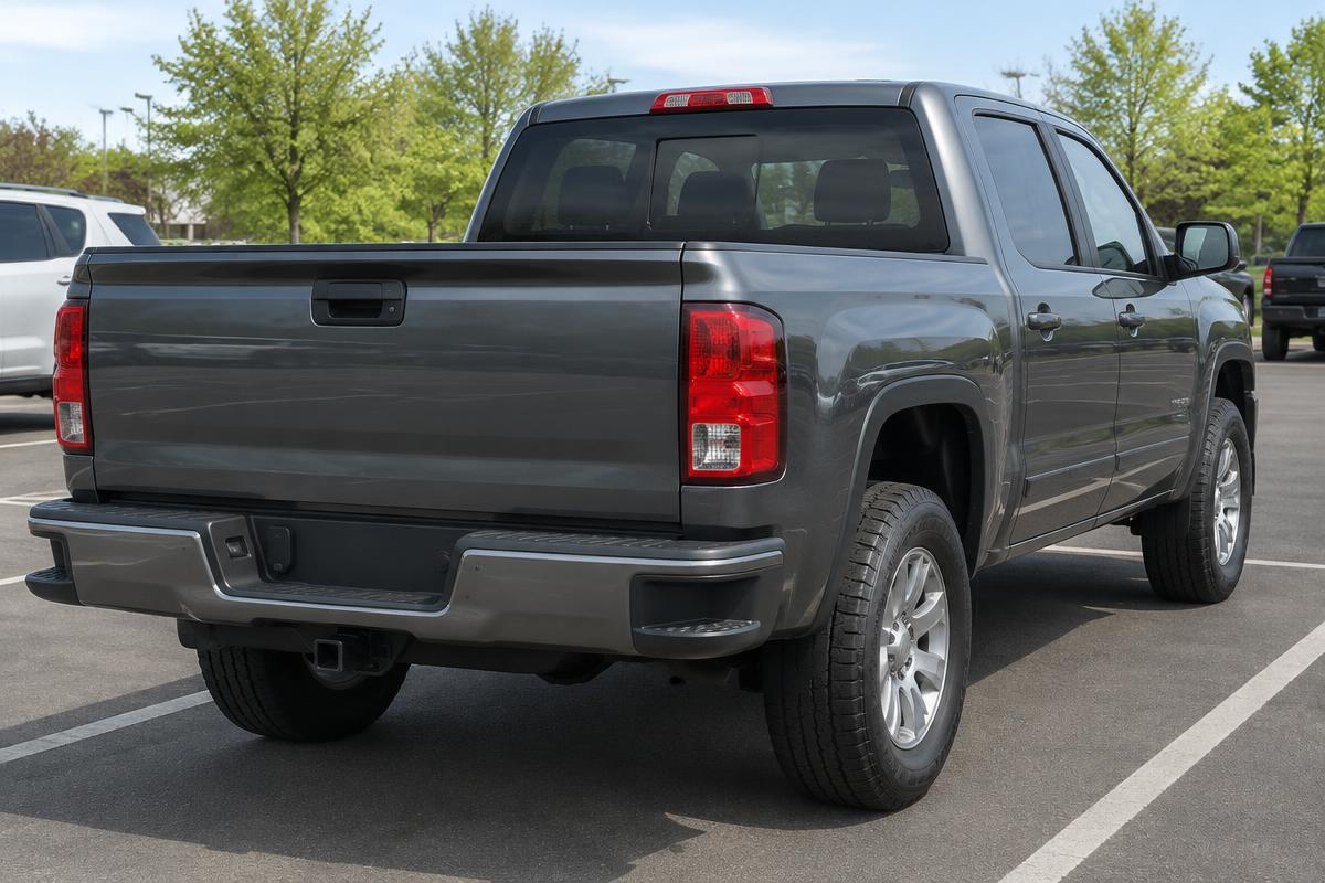 Sample photo: pickup rear view showing tailgate